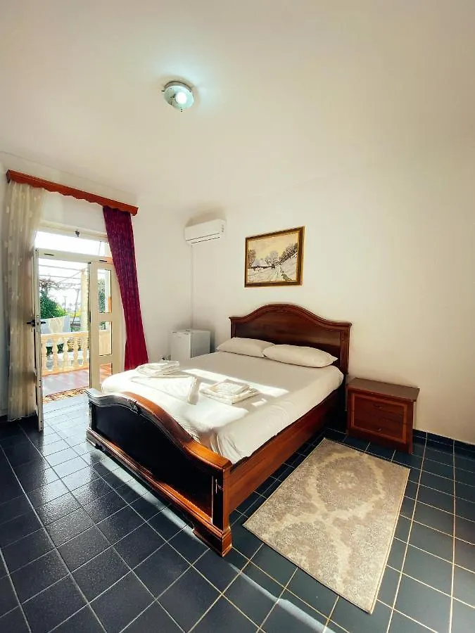 Rei'S Place Vlore