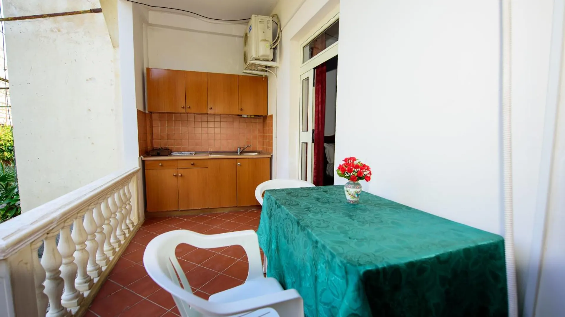 Rei'S Place Vlore