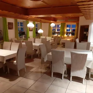 https://hotel-goldene-rose-noerdlingen.com-bavaria.com