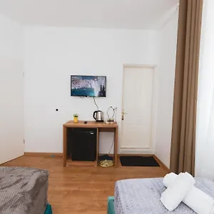 https://hotel-tier-center.hotels-in-tirana.com