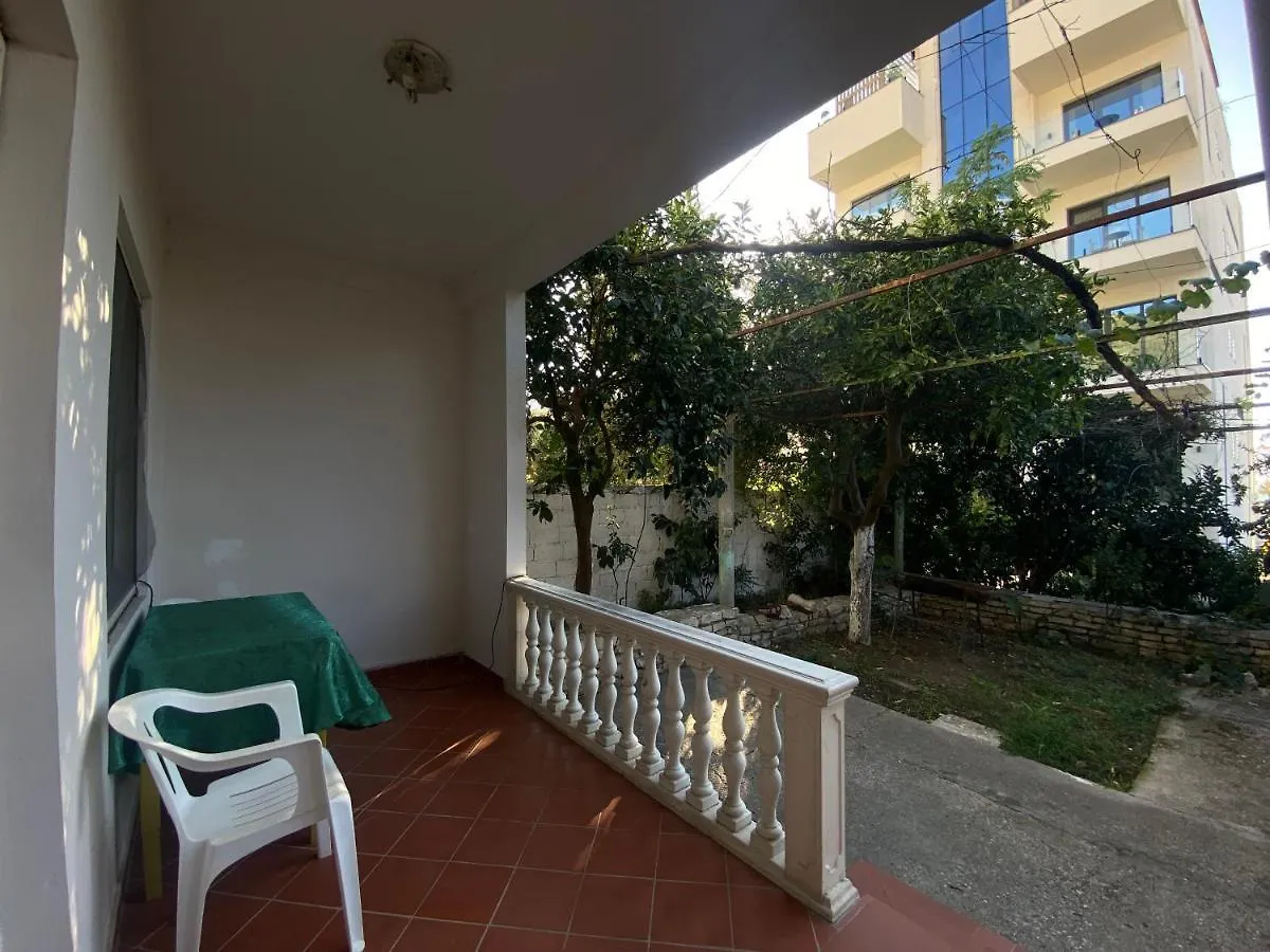 Rei'S Place Vlorë