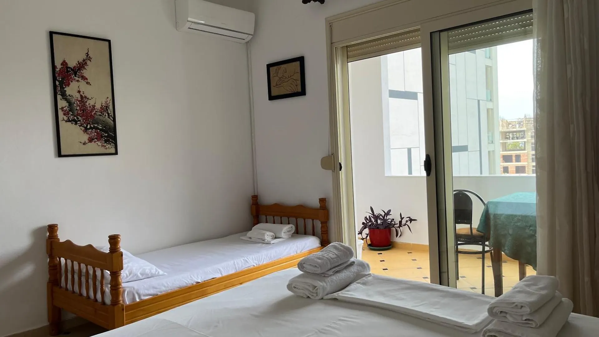 Rei'S Place Vlore